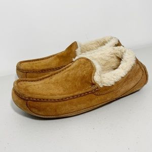UGG Ascot Slipper in Chestnut Men’s Size 8